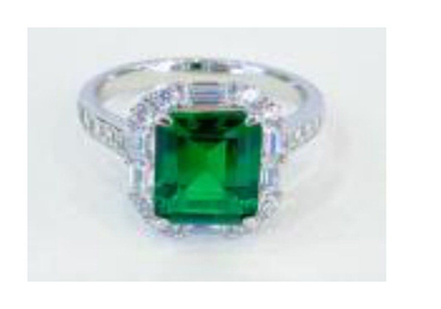 Emerald Green Statement Ring – CJ268