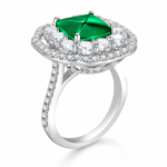 Vintage Emerald Green Halo Silver Ring - Image 3