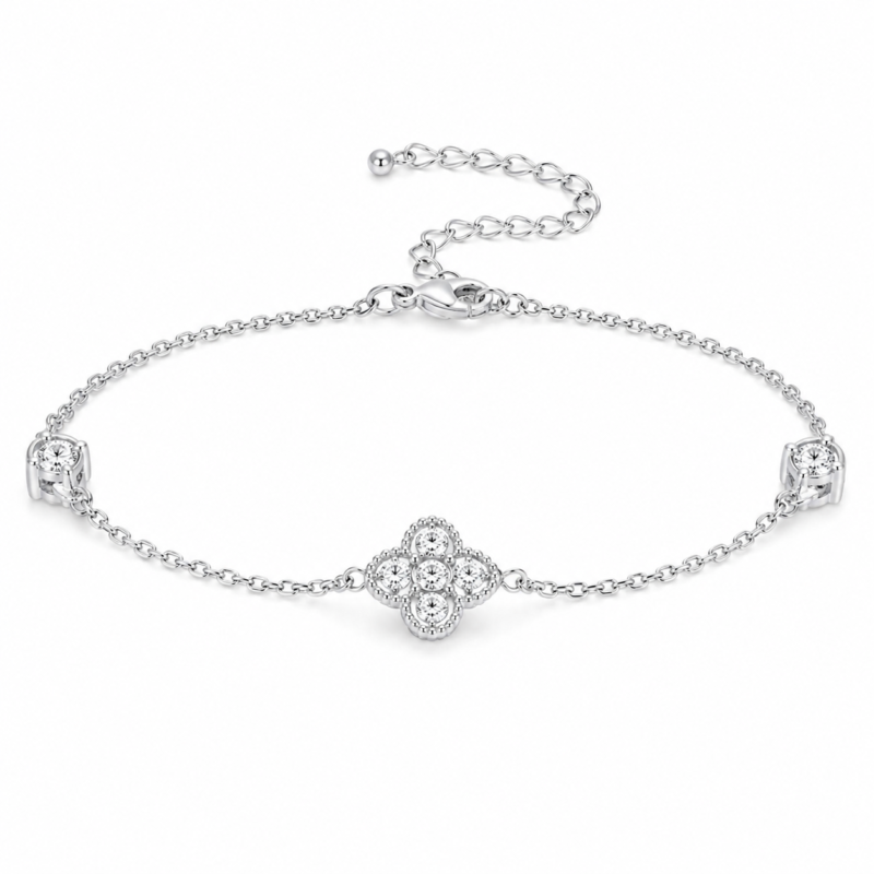Clover Bloom Moissanite Bracelet