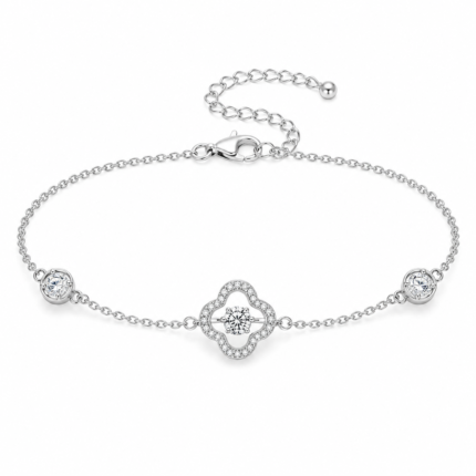 Clover Shine Silver Bracelet