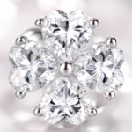 Sparkling Heart Petal Flower Necklace – Lucky Clover Diamond Pendant - Image 4