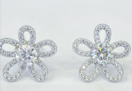 Floral 0.5CT Moissanite Earrings – ME049