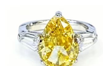 Golden Pear-Cut Baguette Accent Moissanite Ring - MS0827